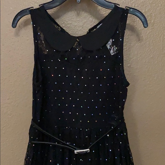 Dress - Picture 2 of 4